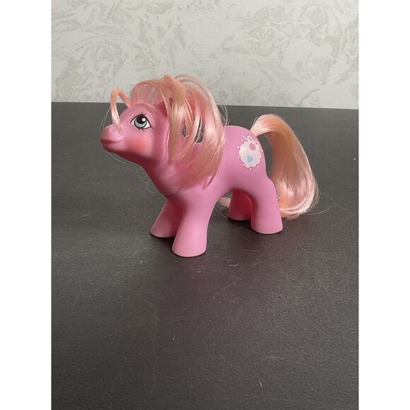Vintage My Little Pony Pink Unicorn Figure - Picture 1 of 6
